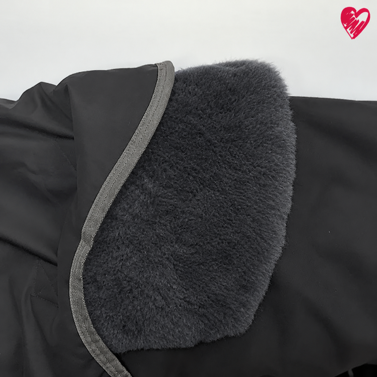 CosyCover Slit Anthrazit für Decken mit Halsteil