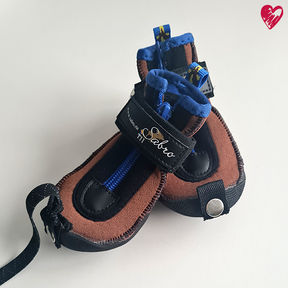 Ösen am Pfotenschuh & Universalpfotenschutz für Trainingsband